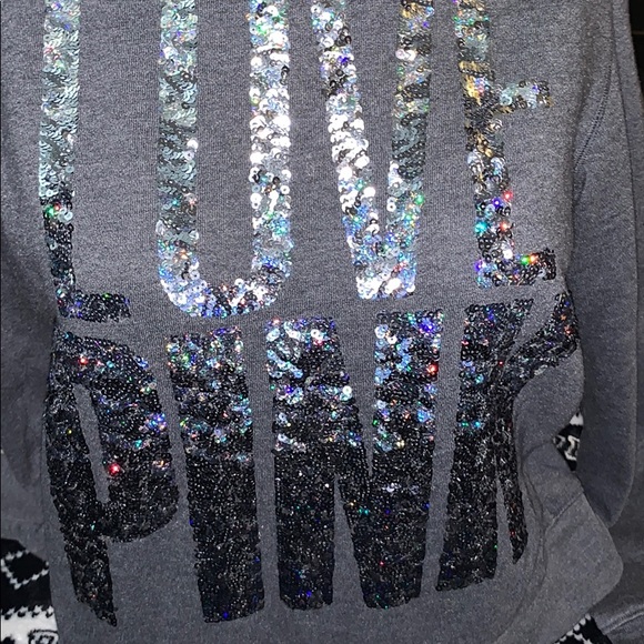 Rare HTF outfit by VS PINK - Picture 2 of 4